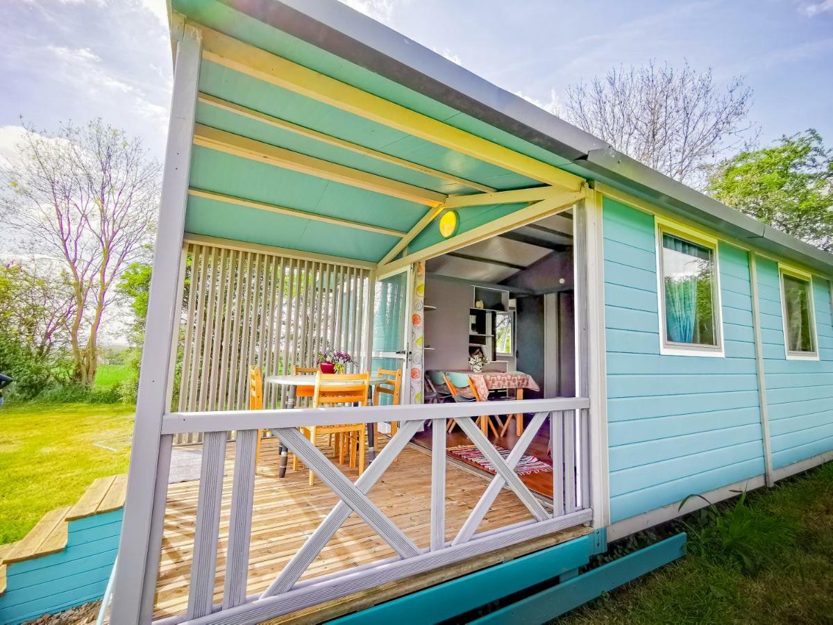 Au Bonheur Nomade Hotel Livry  Exterior photo